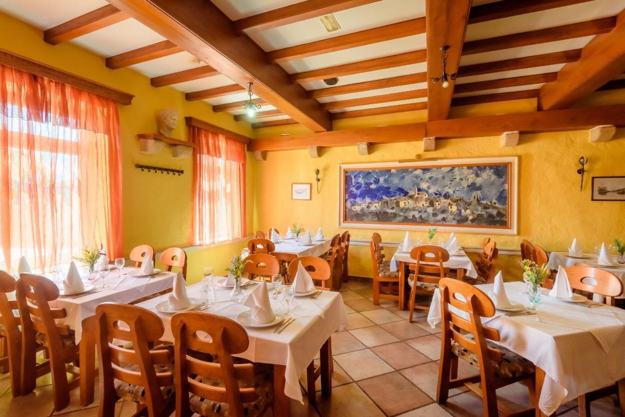 Djudja I Mate Bed & Breakfast Vid Bagian luar foto